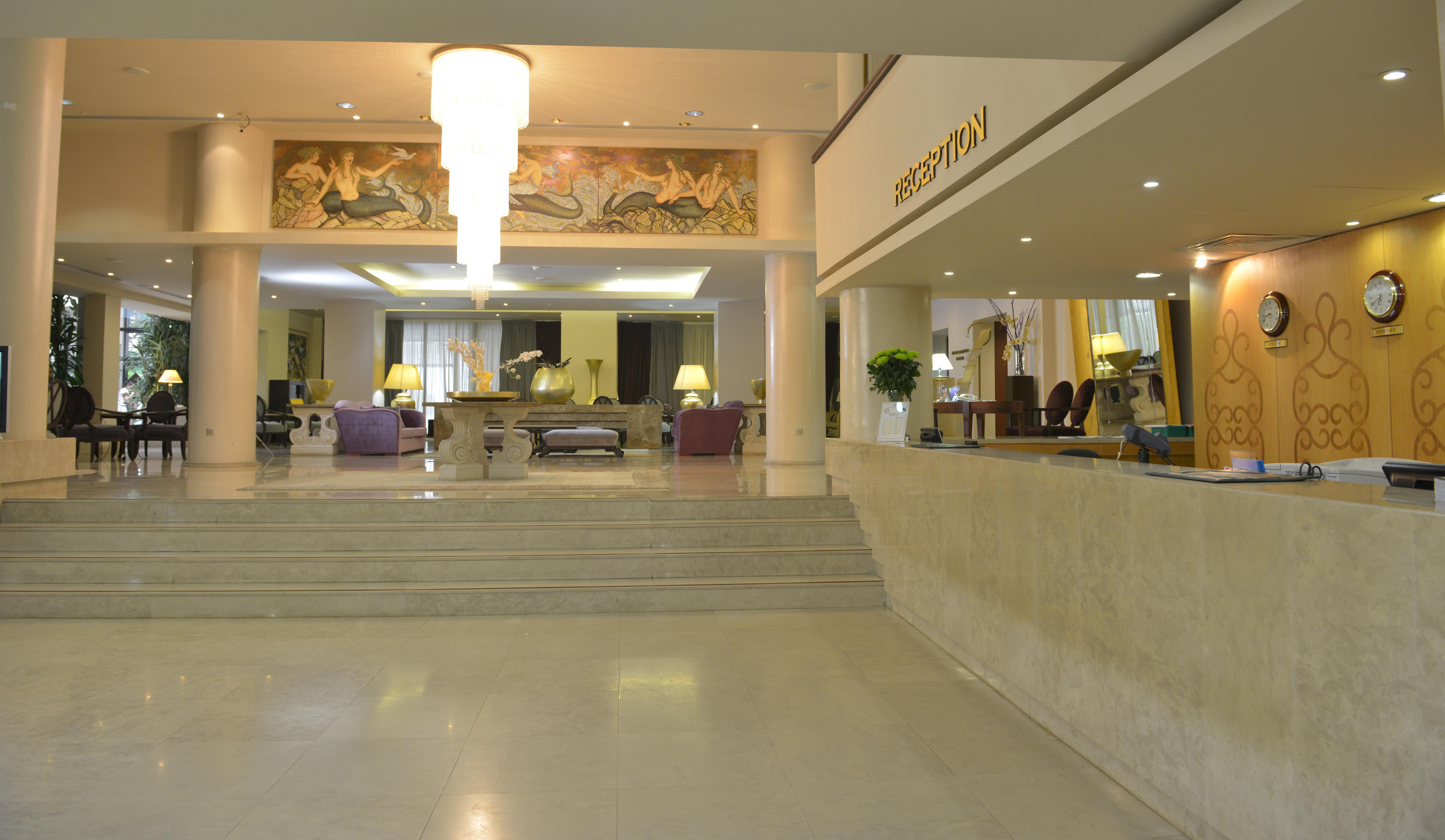 อดัมส์ บีช โฮเต็ล Hotel ไอยานาปา ภายนอก รูปภาพ